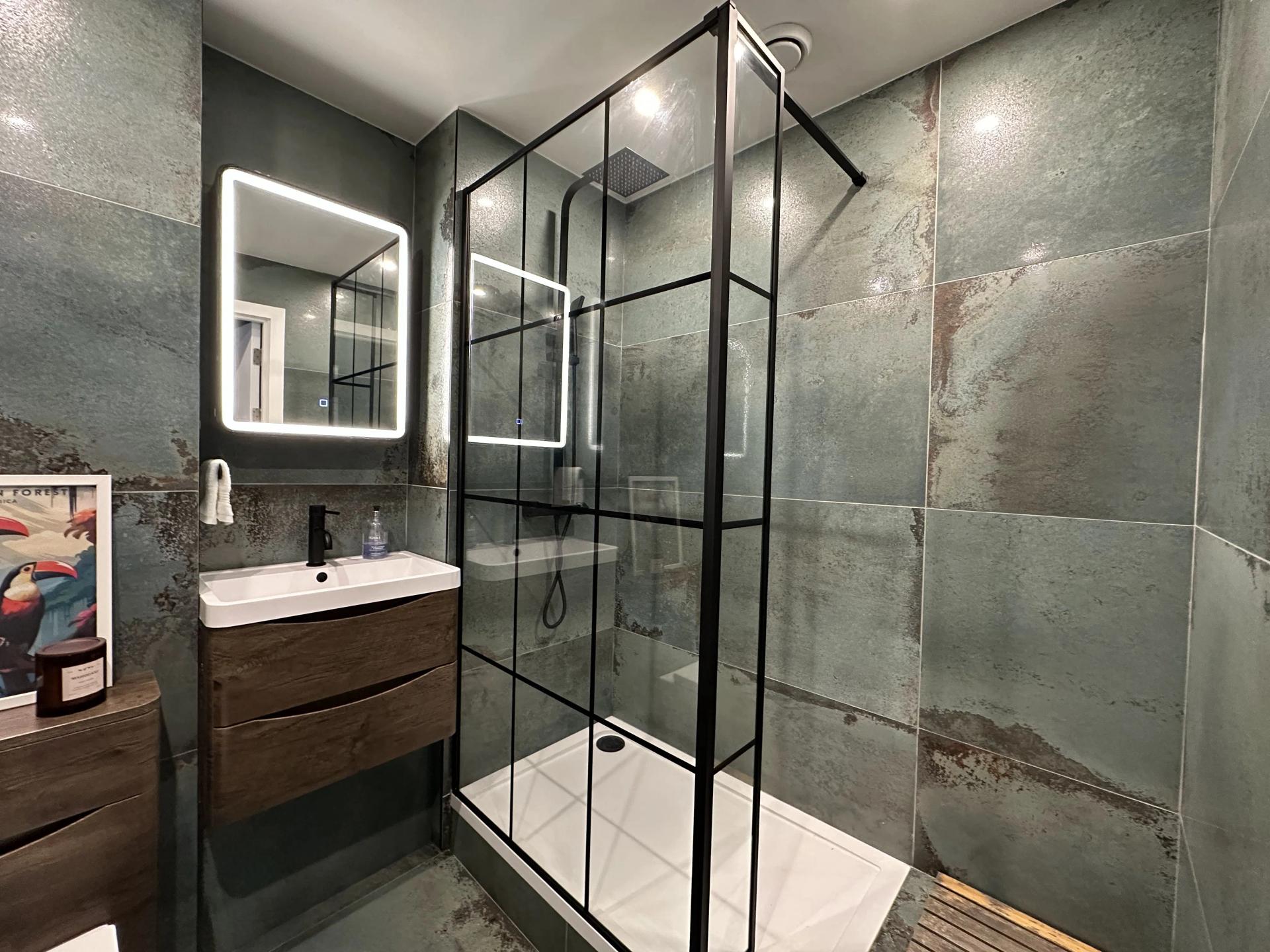 Underfloor Heating in Bathrooms: Is It Worth the Investment?