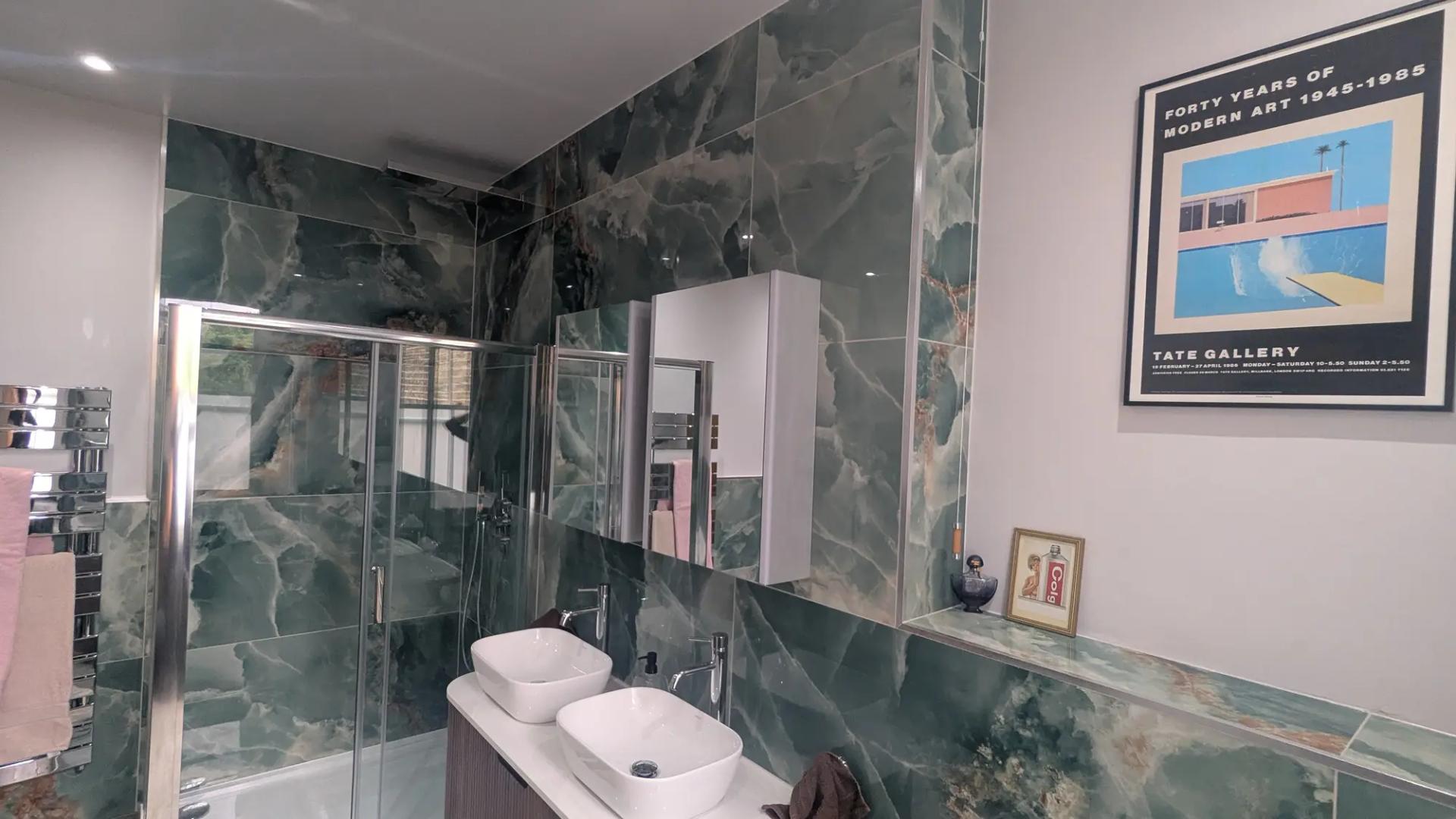 Green Onyx ремонт на баня в East Dulwich — снимка 8